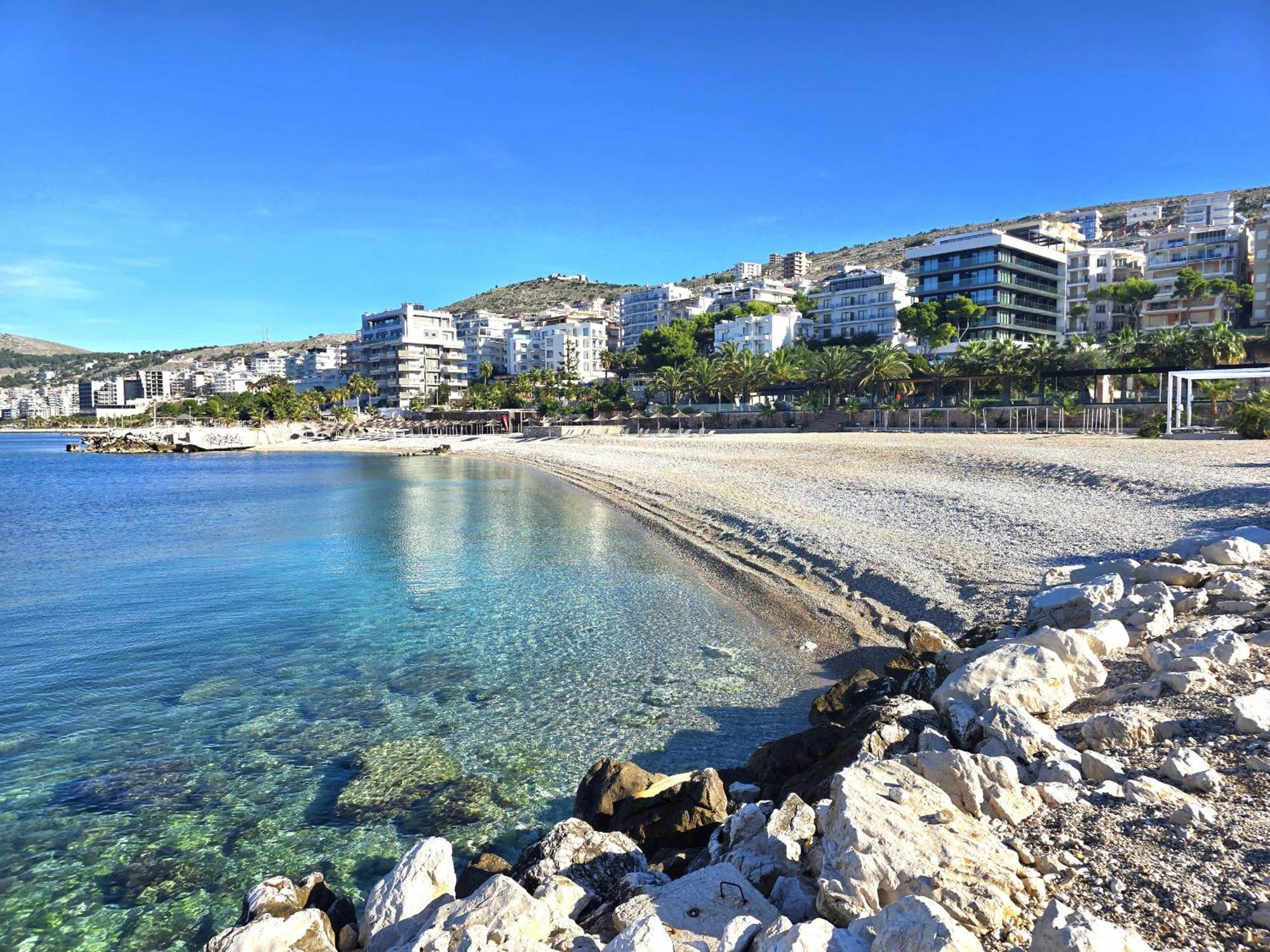 Sunset Tarraces Apartment Sarandë Exterior foto